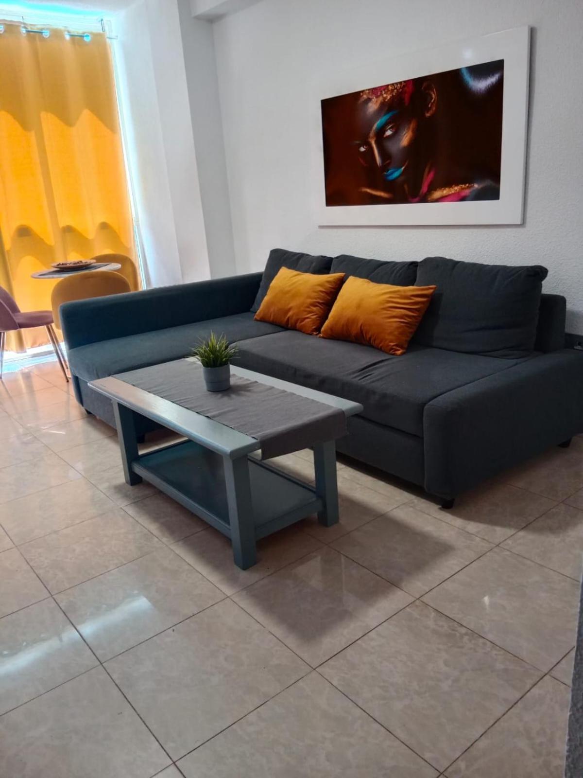 Apartamentos El Velero Torremolinos Rum bild