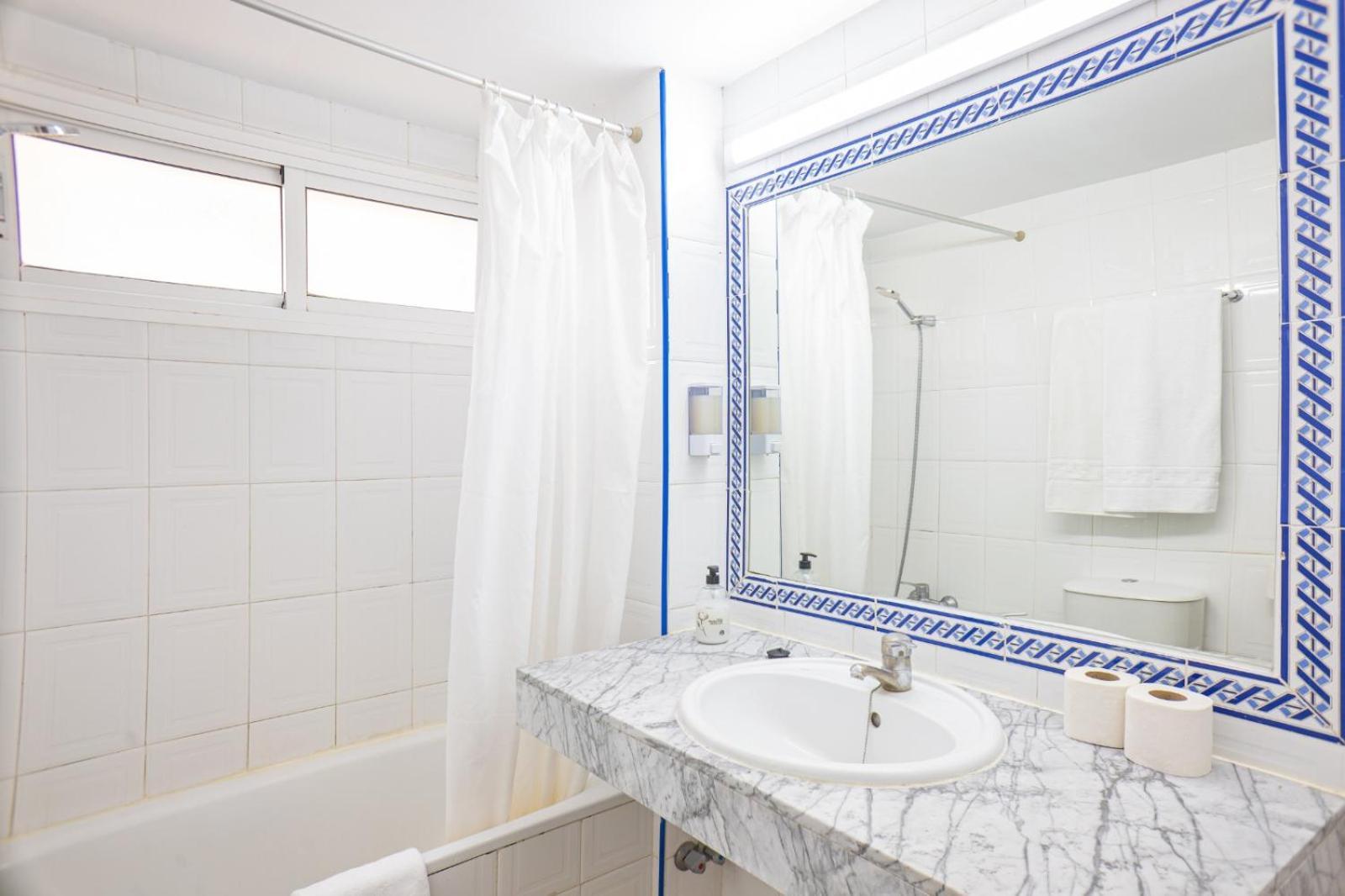 Apartamentos El Velero Torremolinos Rum bild